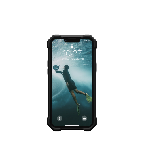 Ударопрочный чехол Urban Armor Gear Essential Armor with MagSafe Series Black для iPhone 13 mini