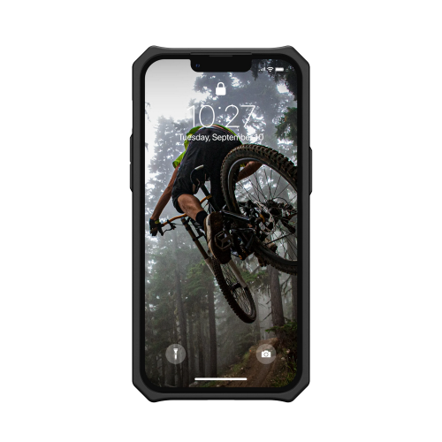 Ударопрочный чехол Urban Armor Gear Monarch Kevlar® Series Black для iPhone 13 Pro Max